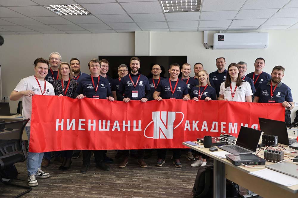 Программирование сенсорных панелей оператора Weintek Программирование сенсорных панелей оператора Weintek